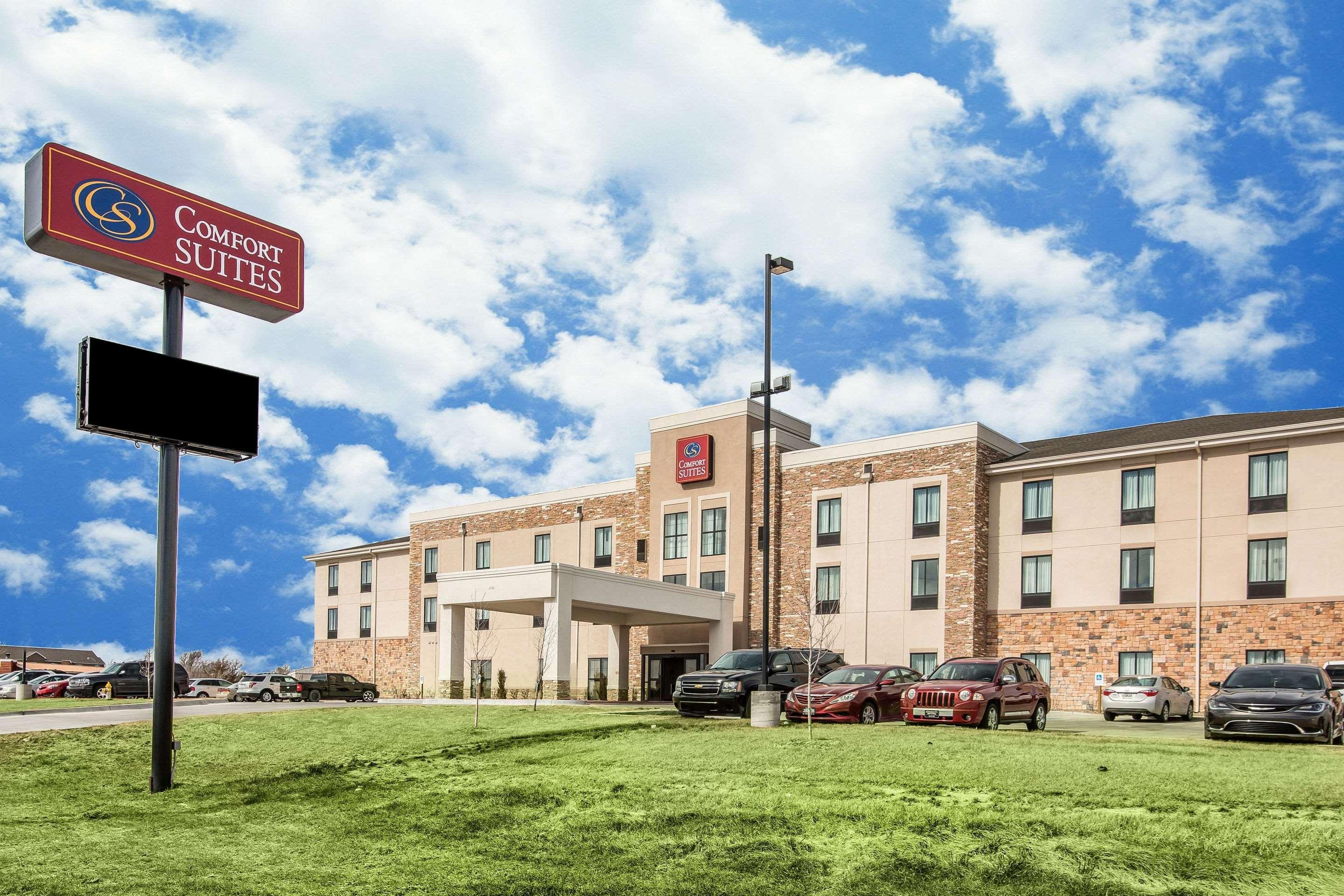 Comfort Suites - Dodge City Exterior foto